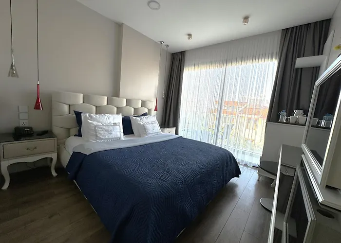 Ferush Boutique Hotel